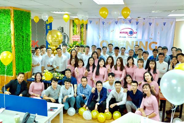 Thumbnail Hyperlogy tưng bừng tổ chức lễ khai trương văn phòng mới hyperlogy tung bung to chuc le khai truong van phong moi