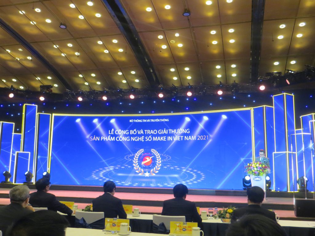 Make In Vietnam Awards Ceremony and Awards 2021