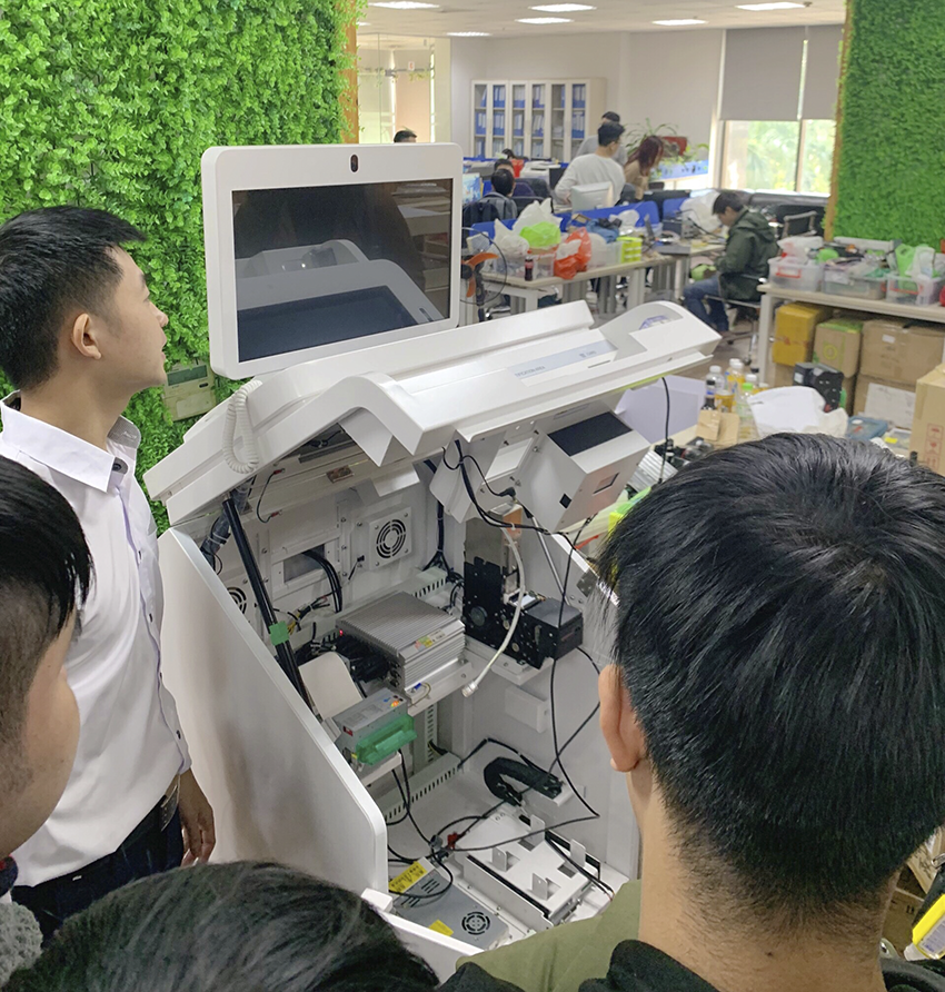 Cấu tạo và một số tính năng của máy Smart Telco Kiosk Giải pháp quầy dịch vụ viễn thông tự động Cấu tạo và một số tính năng của máy Smart Telco Kiosk Giải pháp quầy dịch vụ viễn thông tự động