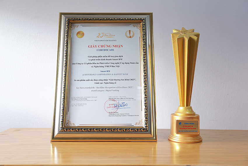 Smart RM is proud to win the Sao Khue Award 2023 in the field of Digital Banking