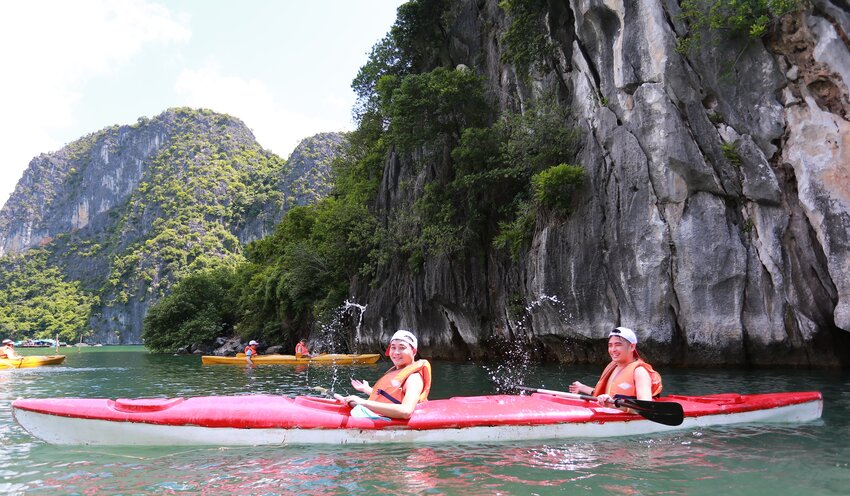 Những phút giây vui vẻ, hài hước của Hyperlogy-ers.