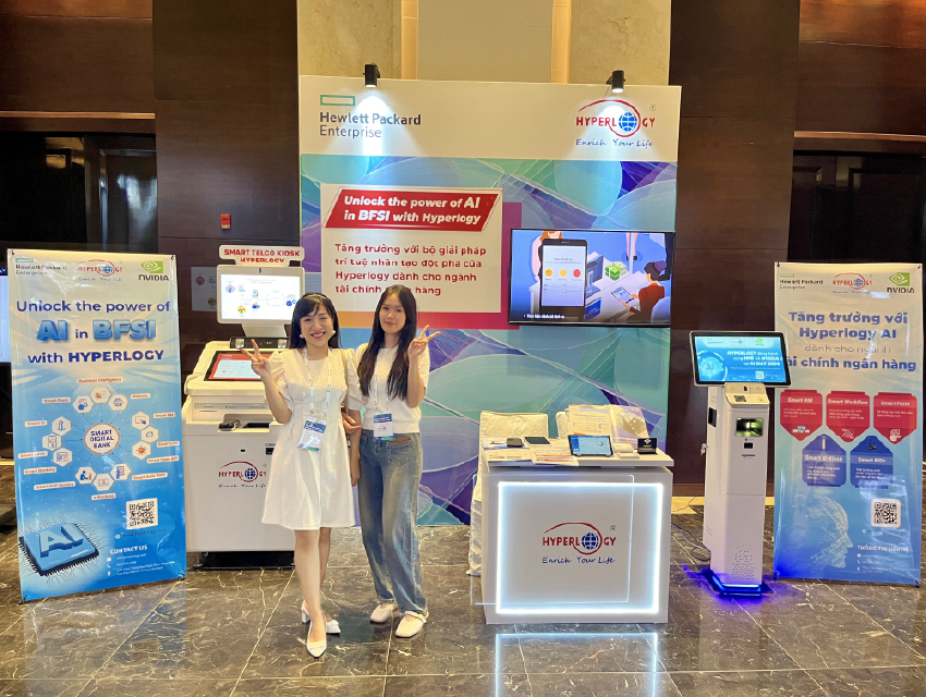 Khách hàng được trải nghiệm thực tế các sản phẩm AI mới nhất của Hyperlogy tại AI Day 2024 do HPE, NVIDIA và AMD tổ chức