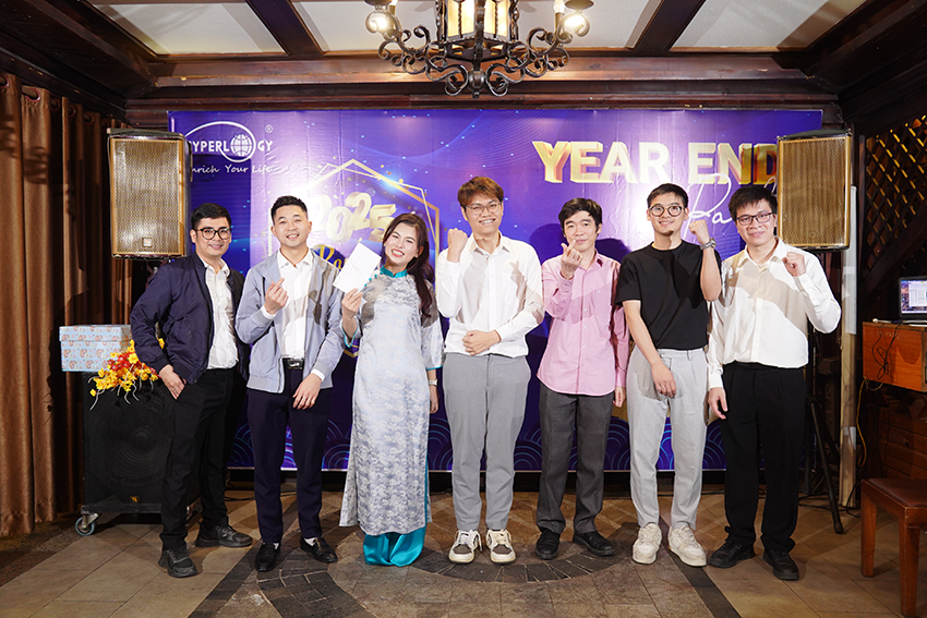 Chúc mừng team chiến thắng cuộc thi vẽ tranh với ý tưởng độc đáo, sáng tạo và ý nghĩa