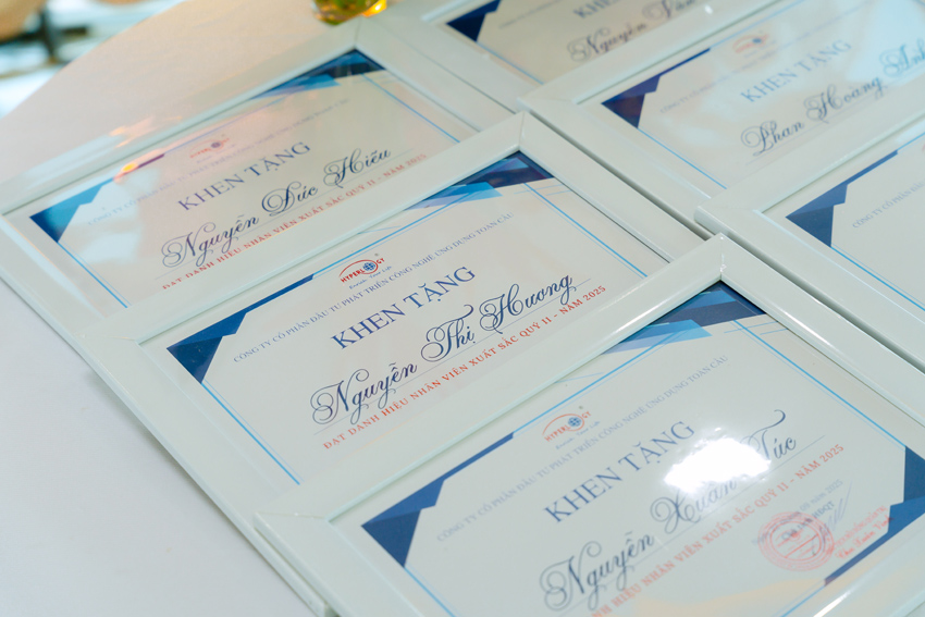 Vinh danh các cá nhân tiêu biểu Quý 2 năm tài chính 2025 - 2026